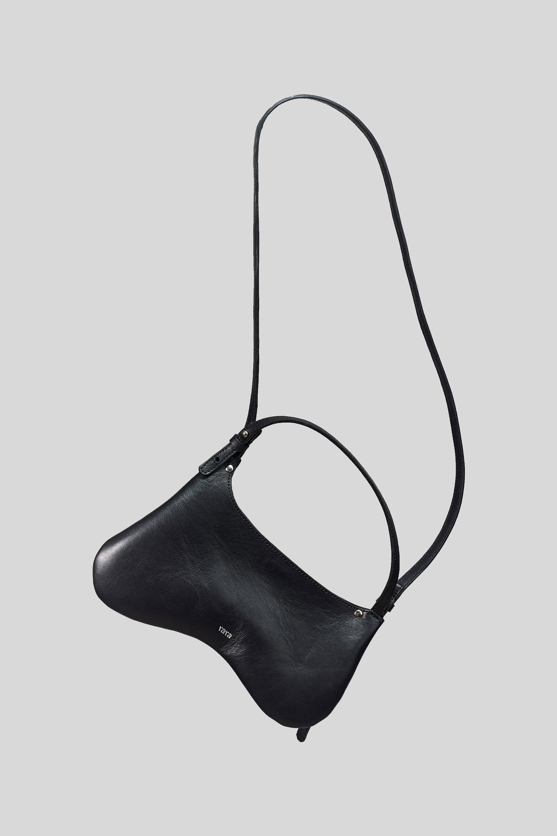 R25 FLAT XS LEATHER BAG